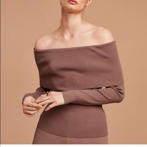 ARITZIA Wilfred Off Shoulder Sweater